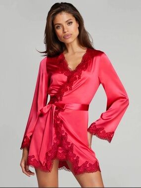 Agent Provocateur Red Satin Lace Wrap robe/sleep shirt